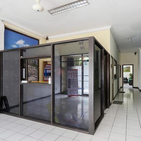 Отель Good Sleep Balikpapan Mitra Reddoorz Экстерьер фото