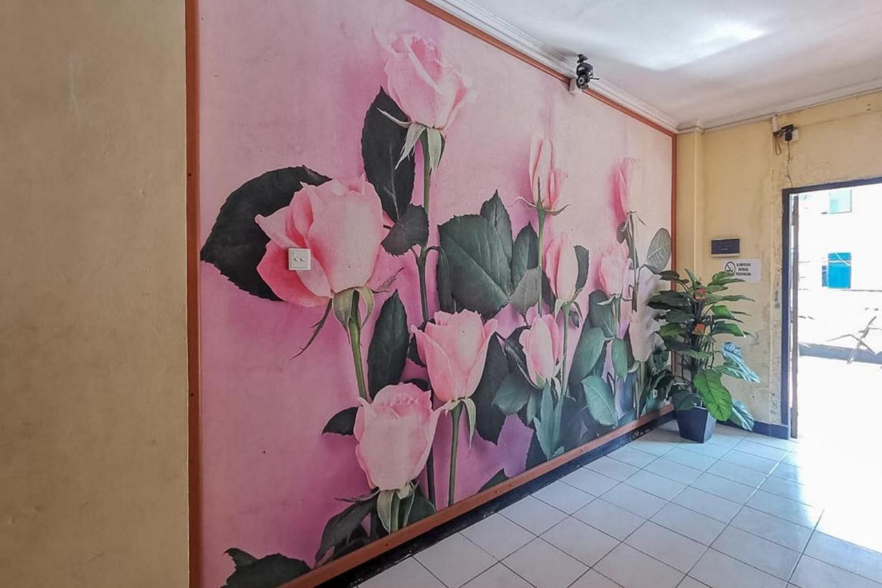 Отель Good Sleep Balikpapan Mitra Reddoorz Экстерьер фото